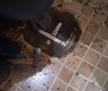 壶关卫生间漏水维修公司为您分享下卫生间渗水如何处理及注意事项